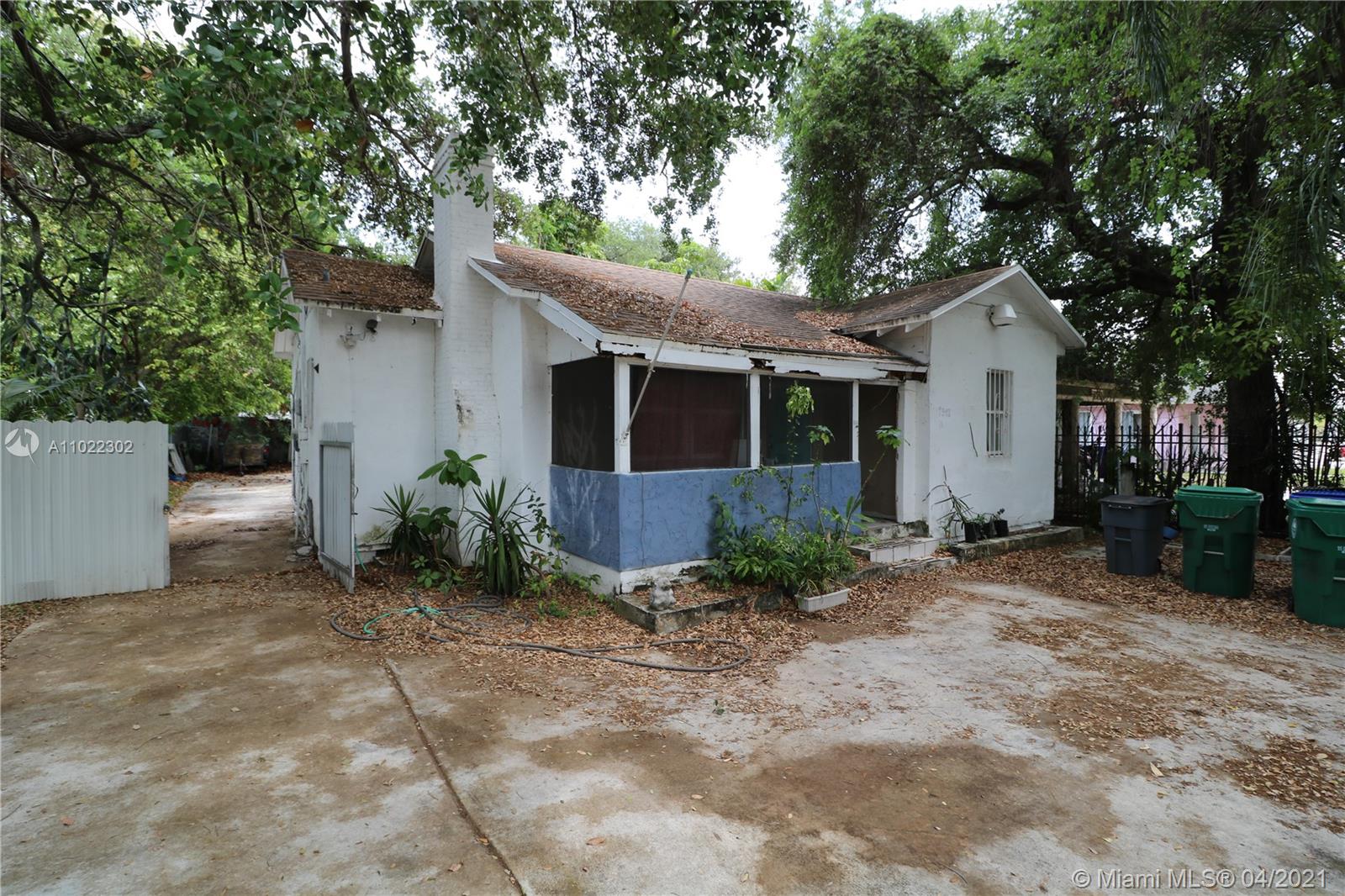 See details / 1537 sq. ft. $ 2021-04-02 0 Photo