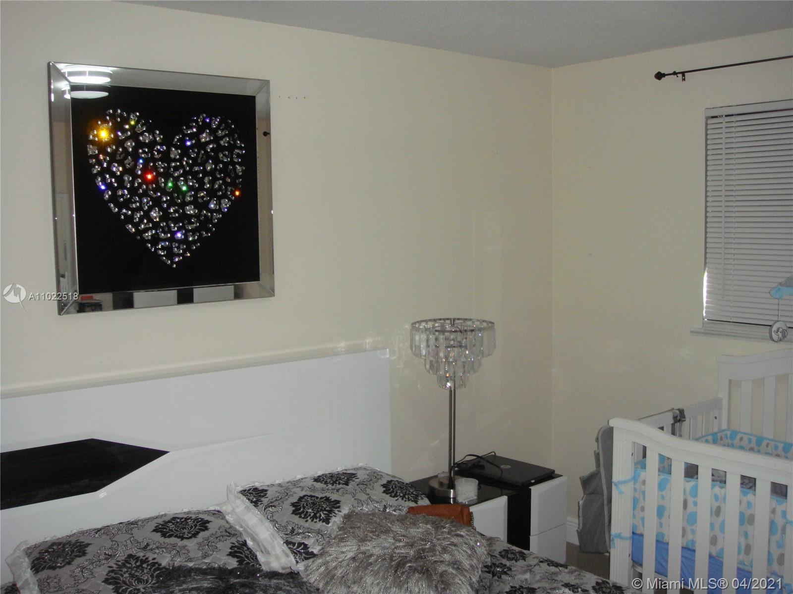 See details / 1664 sq. ft. $ 2021-04-03 0 Photo