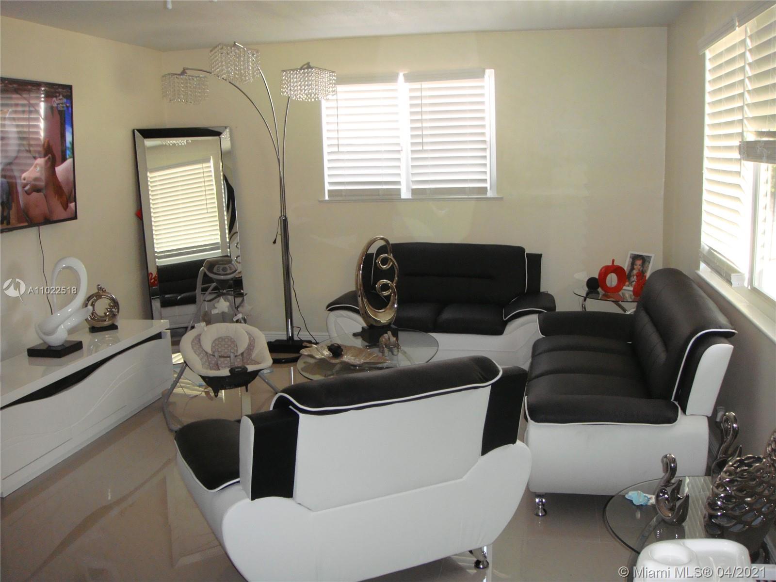 See details / 1664 sq. ft. $ 2021-04-03 0 Photo