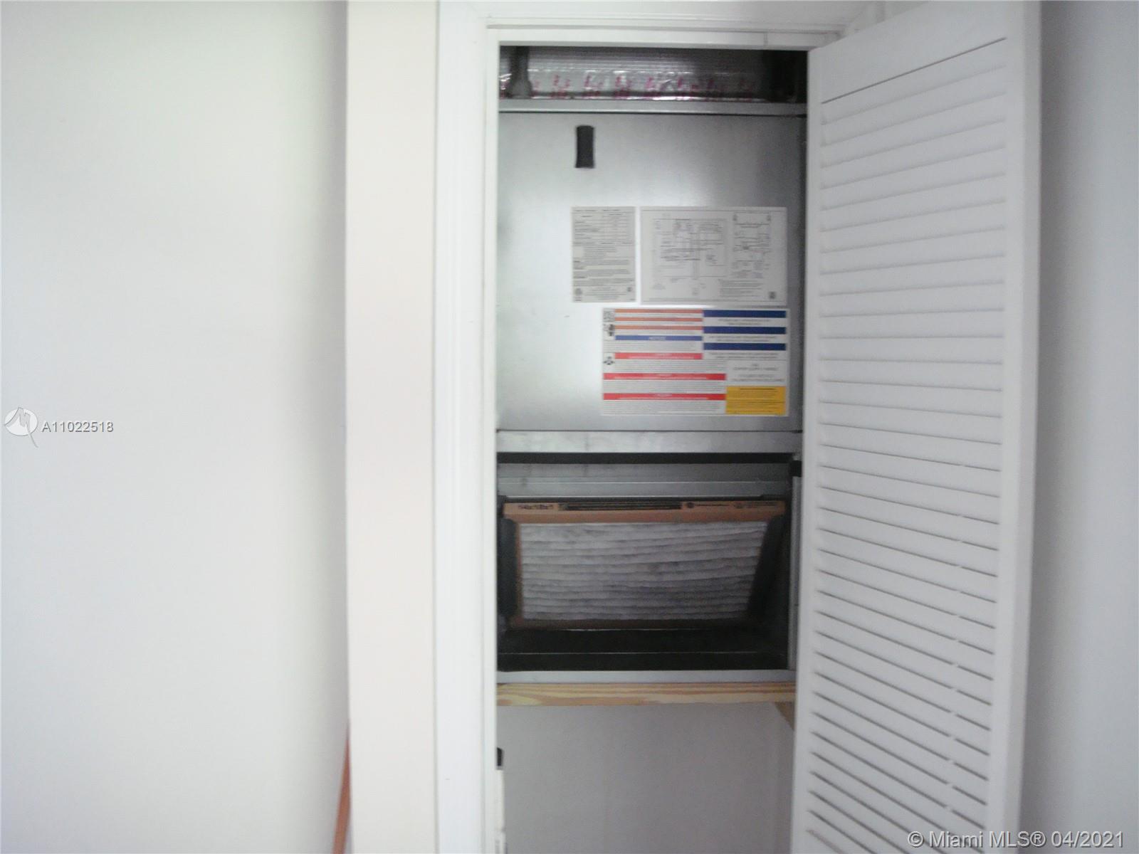 See details / 1664 sq. ft. $ 2021-04-03 0 Photo
