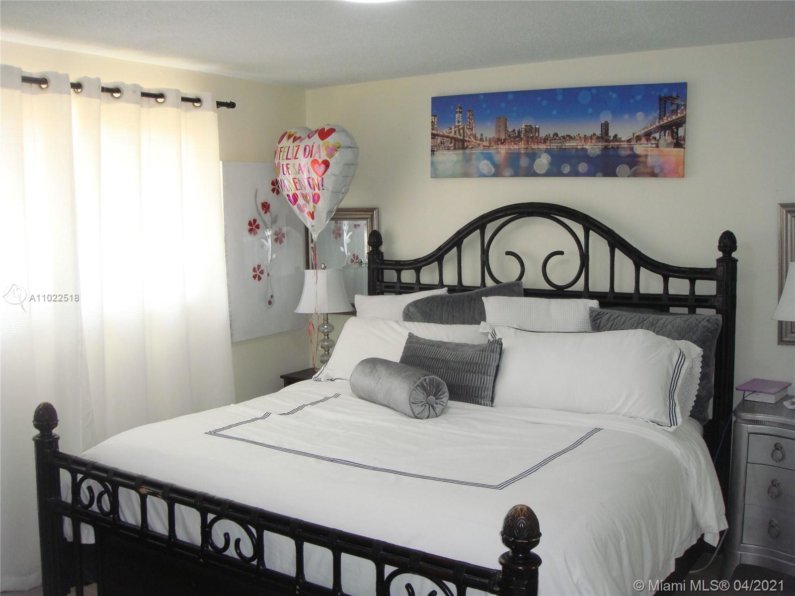 See details / 1664 sq. ft. $ 2021-04-03 0 Photo