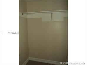 See details / 3220 sq. ft. $ 2021-04-03 0 Photo