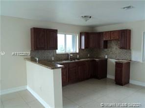 See details / 3220 sq. ft. $ 2021-04-03 0 Photo