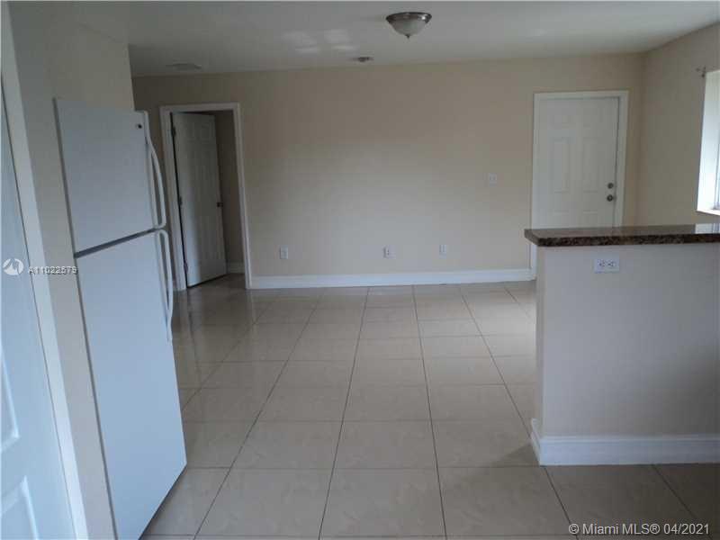 See details / 3220 sq. ft. $ 2021-04-03 0 Photo