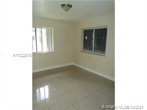 See details / 3220 sq. ft. $ 2021-04-03 0 Photo
