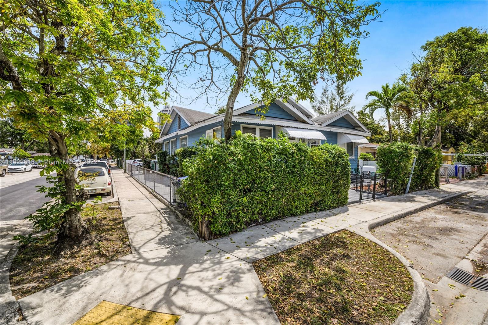See details / 2338 sq. ft. $ 2021-04-03 0 Photo