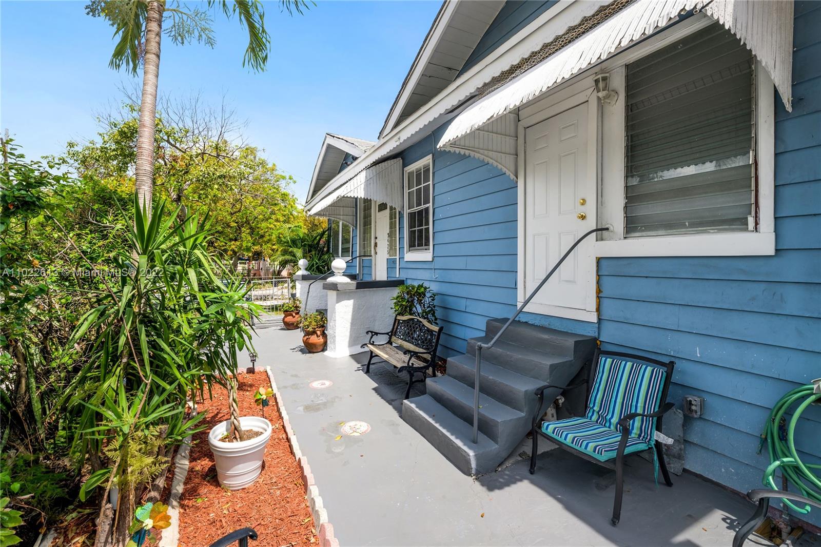 See details / 2338 sq. ft. $ 2021-04-03 0 Photo