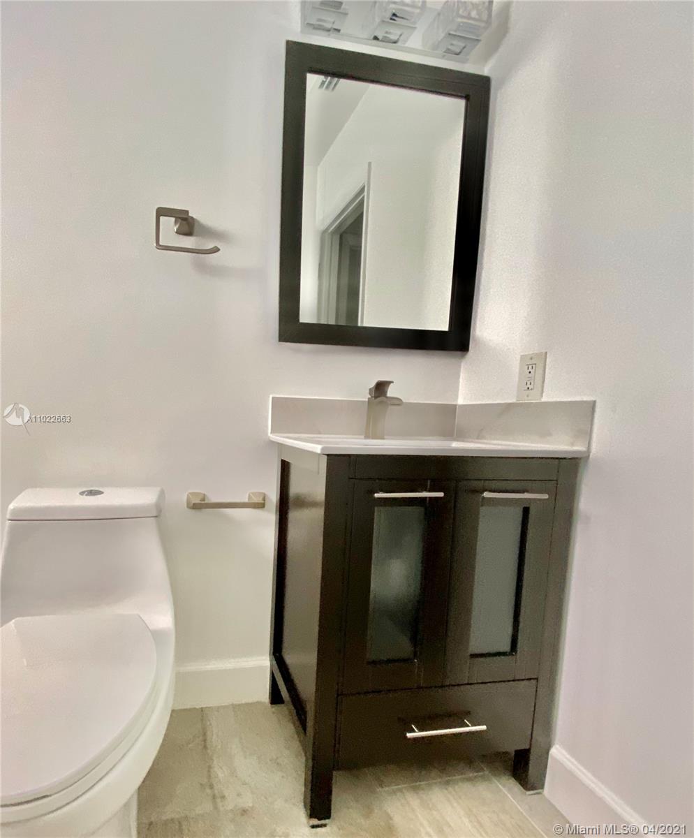 See details / 2903 sq. ft. $ 2021-04-03 0 Photo