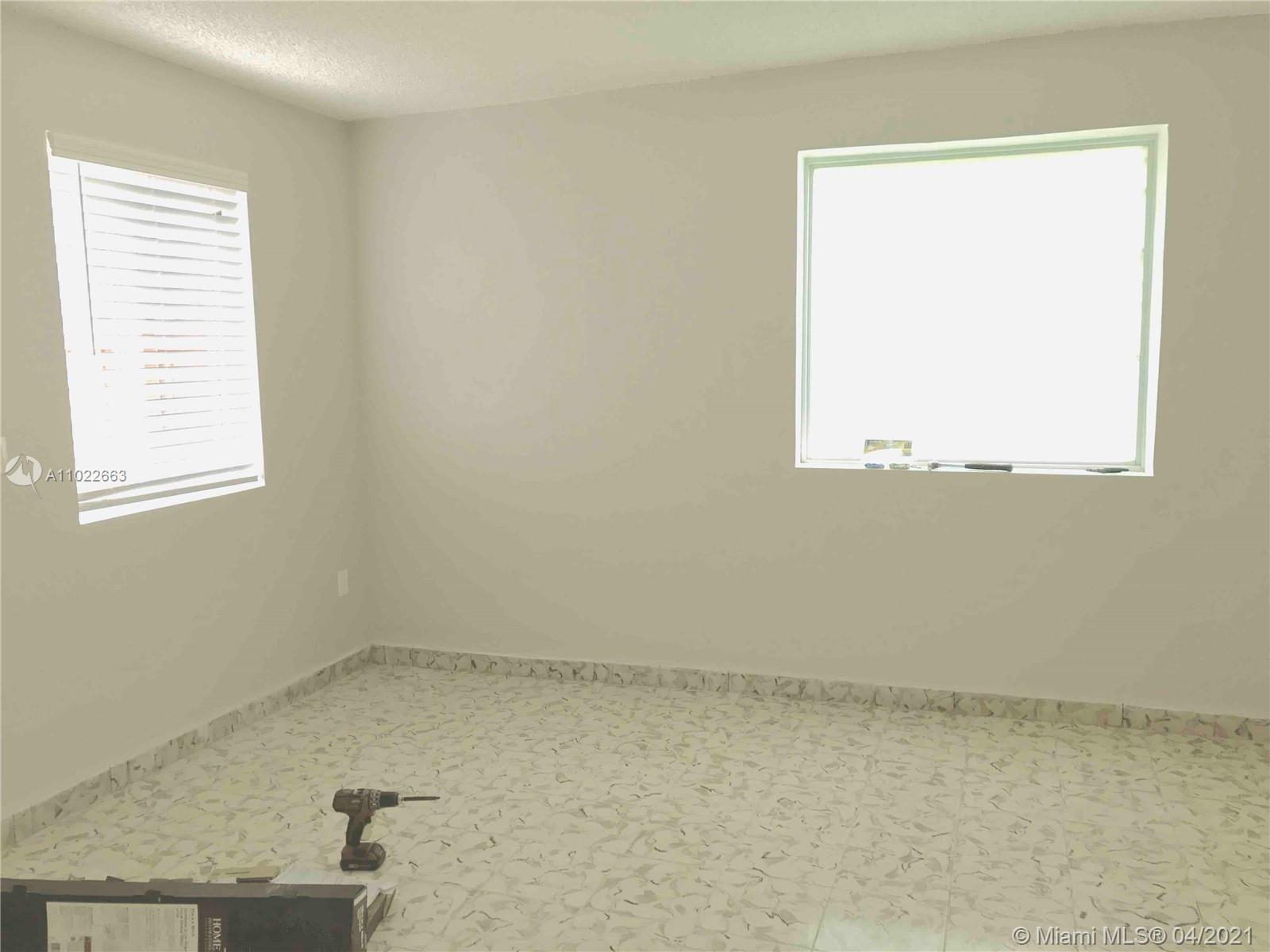 See details / 2903 sq. ft. $ 2021-04-03 0 Photo