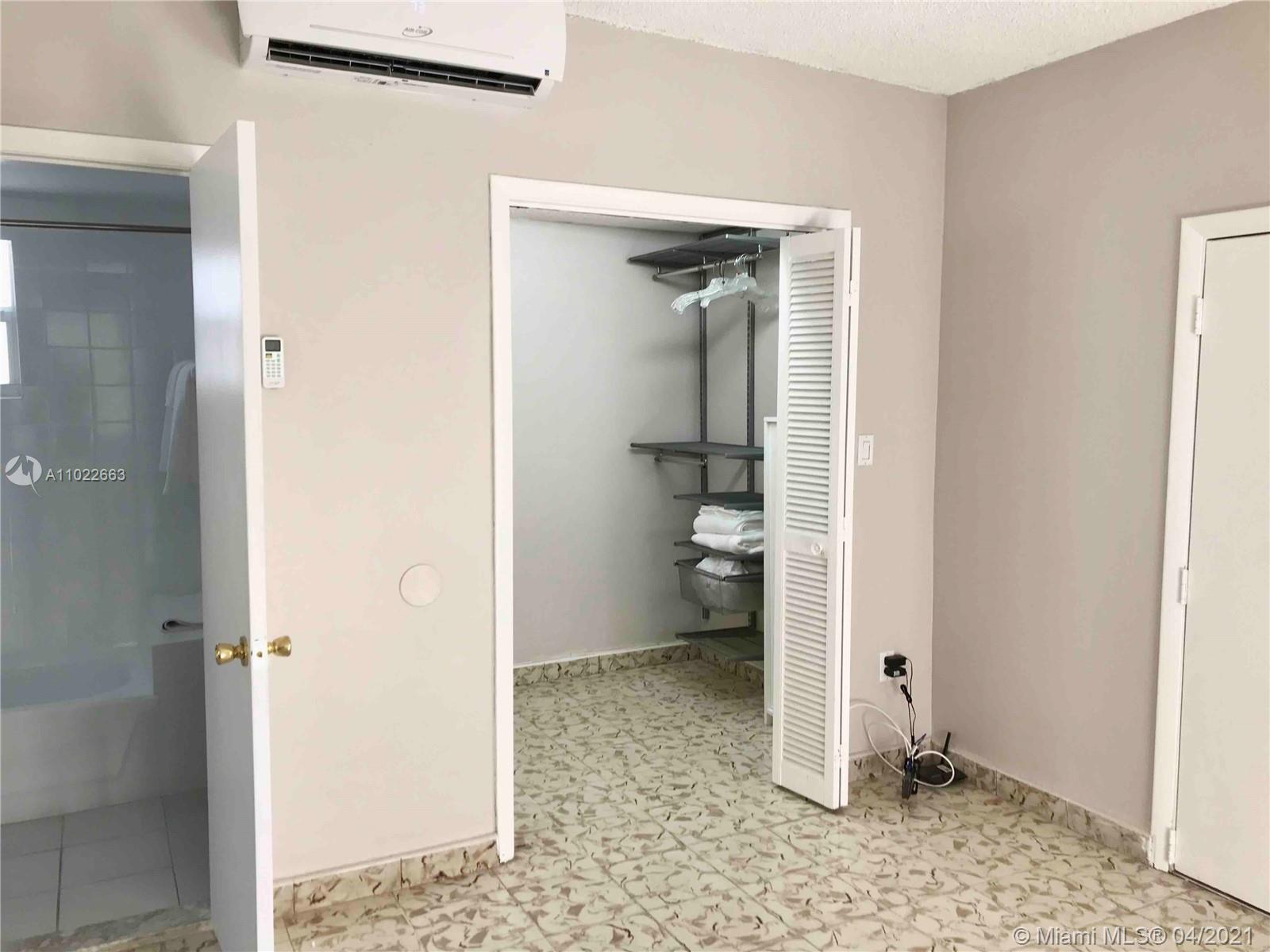 See details / 2903 sq. ft. $ 2021-04-03 0 Photo