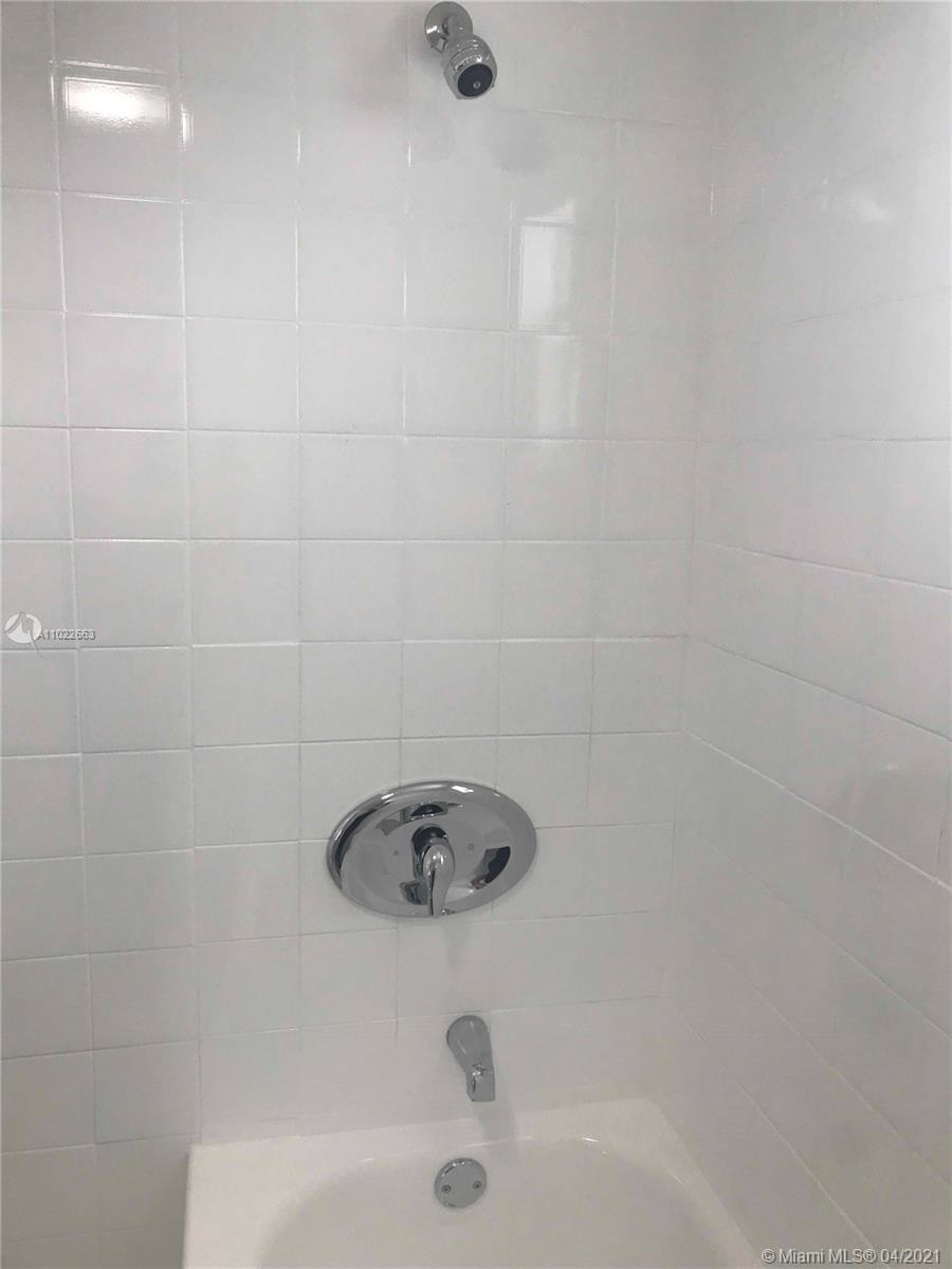 See details / 2903 sq. ft. $ 2021-04-03 0 Photo