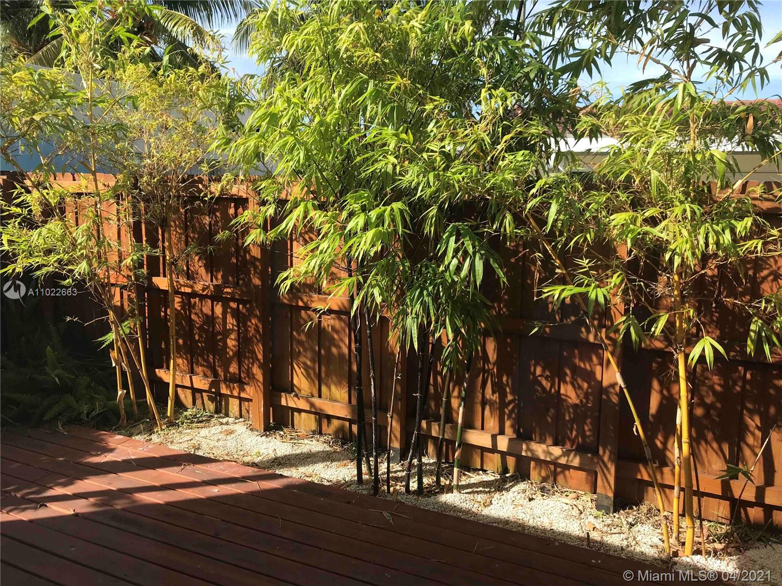 See details / 2903 sq. ft. $ 2021-04-03 0 Photo