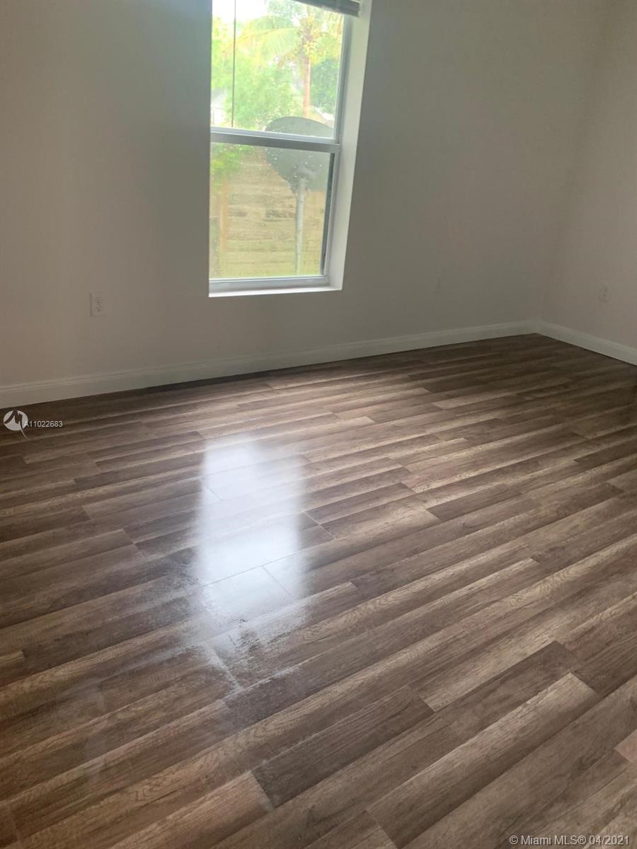 See details / sq. ft. $ 2021-04-04 0 Photo