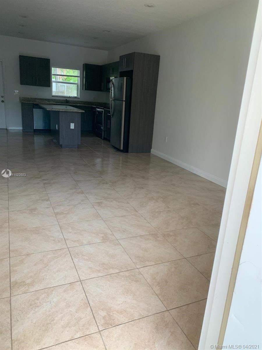 See details / sq. ft. $ 2021-04-04 0 Photo