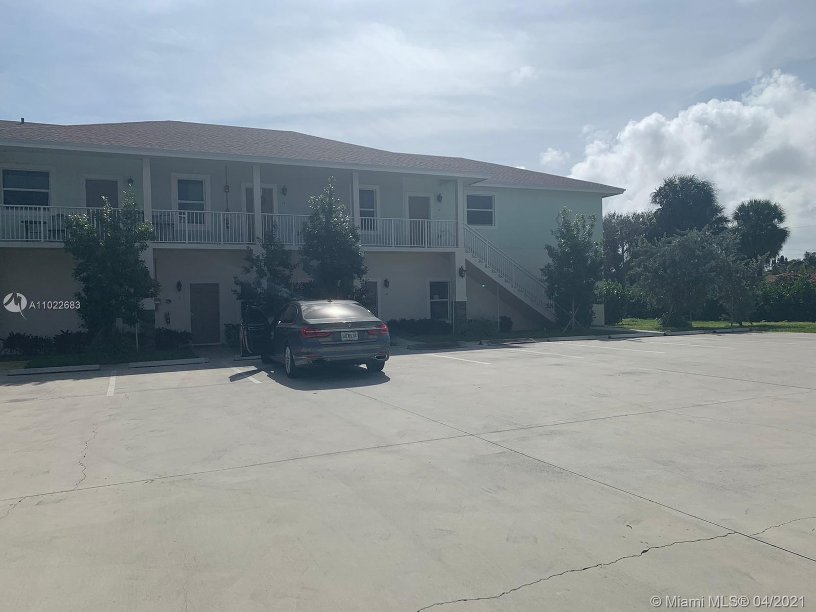 See details / sq. ft. $ 2021-04-04 0 Photo