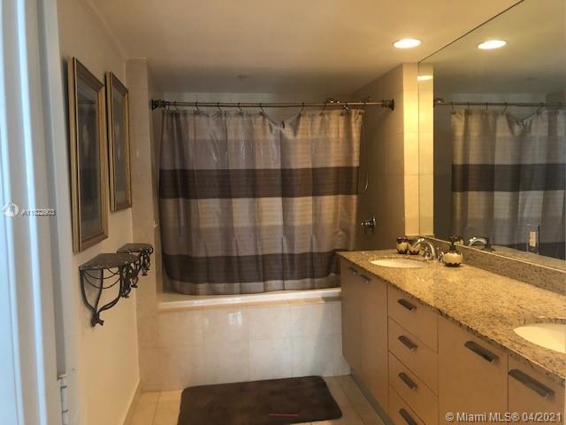 See details 3307 2 / 3 1571 sq. ft. $ 2021-04-05 0 Photo