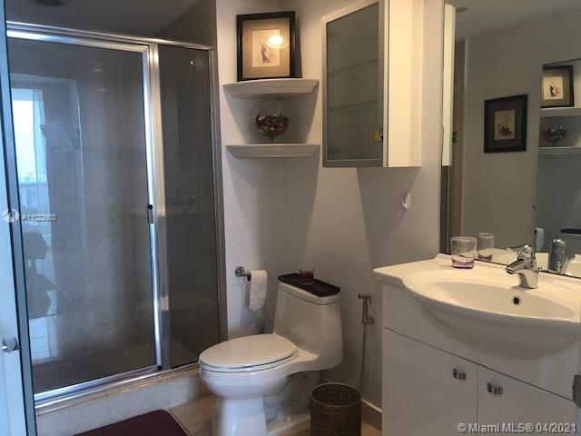 See details 3307 2 / 3 1571 sq. ft. $ 2021-04-05 0 Photo