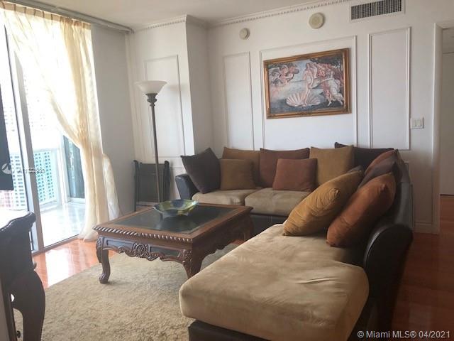 See details 3307 2 / 3 1571 sq. ft. $ 2021-04-05 0 Photo