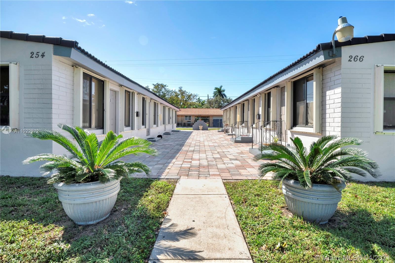 See details / sq. ft. $ 2021-04-05 0 Photo