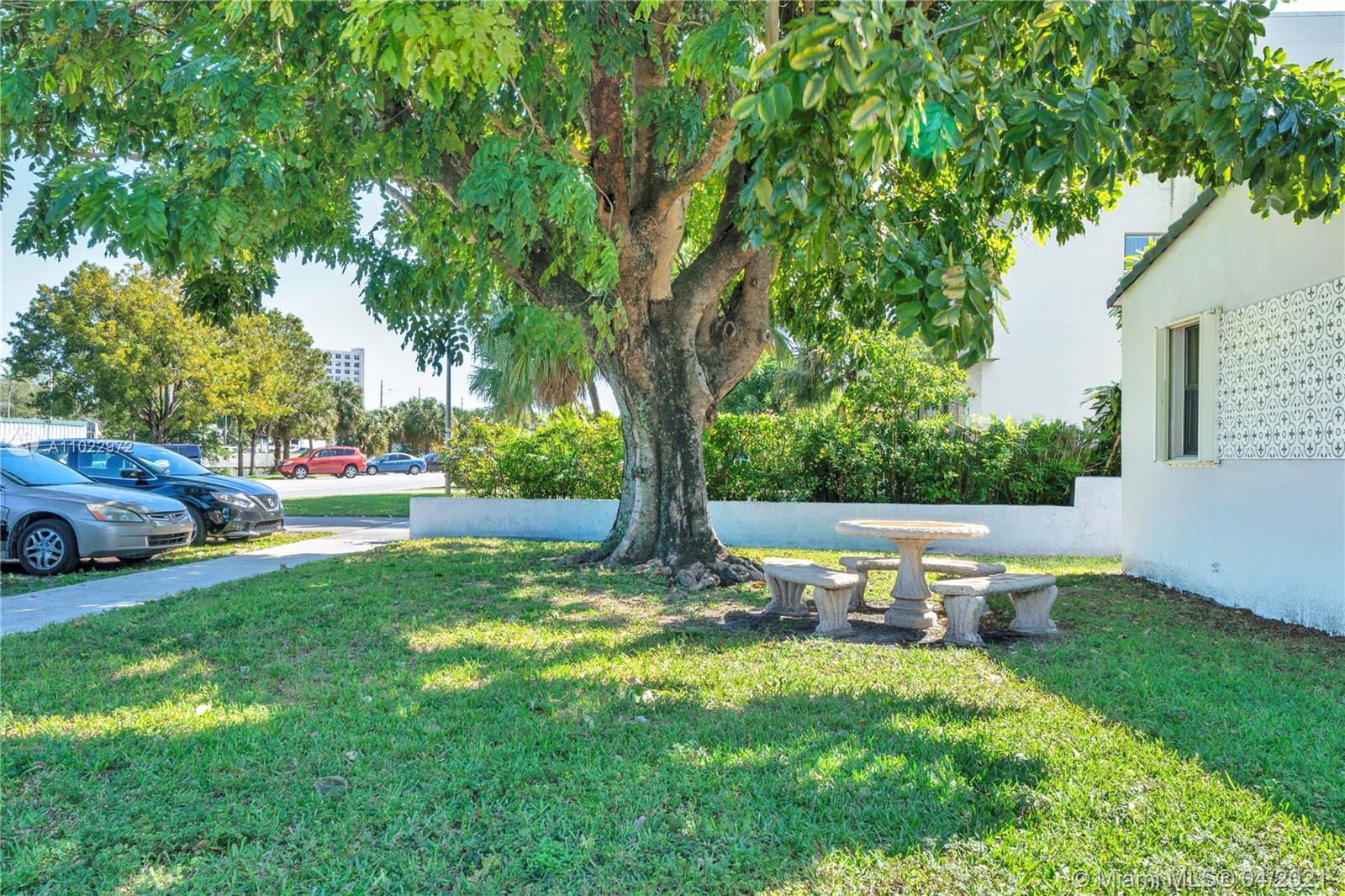 See details / sq. ft. $ 2021-04-05 0 Photo