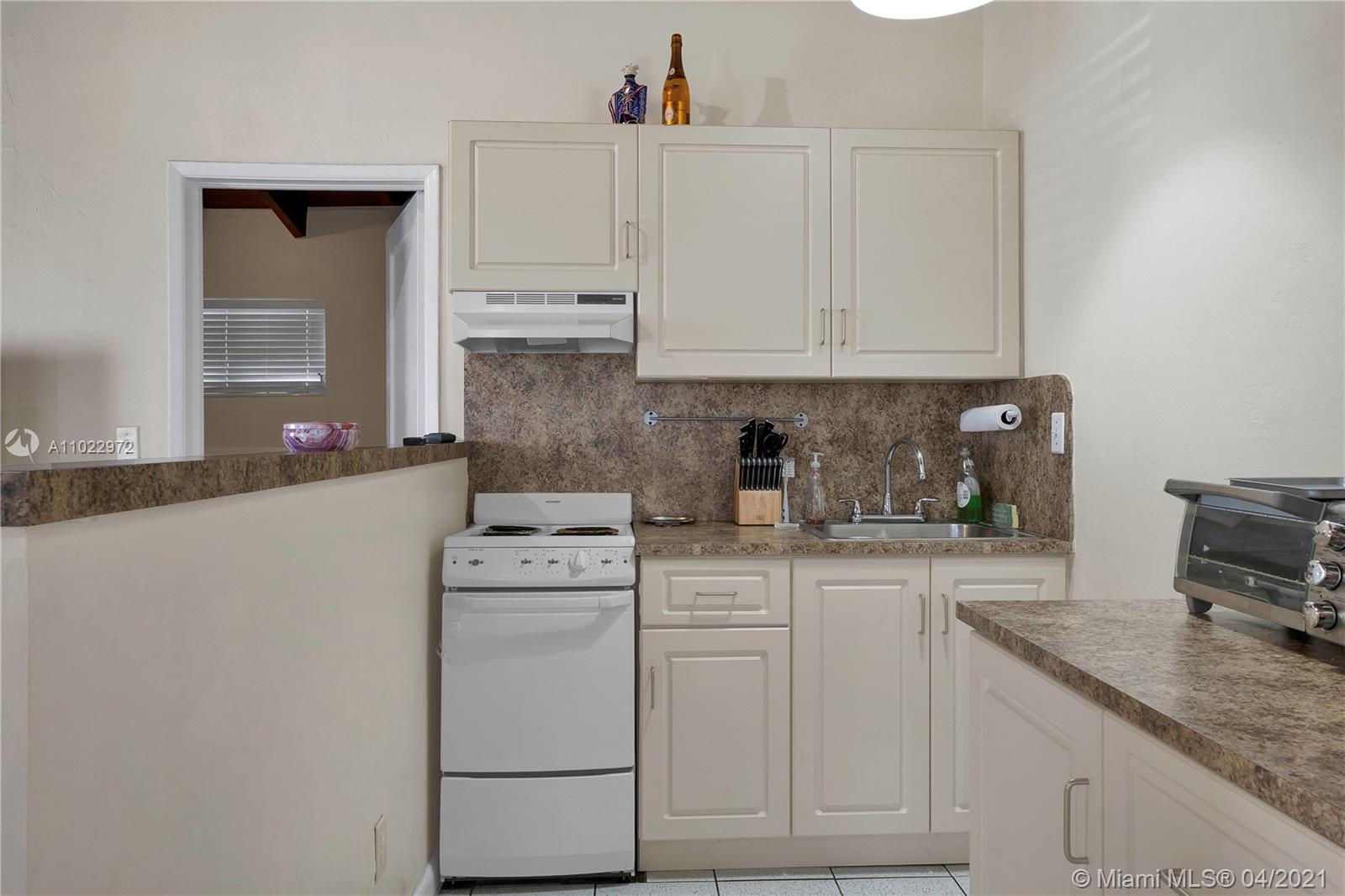 See details / sq. ft. $ 2021-04-05 0 Photo