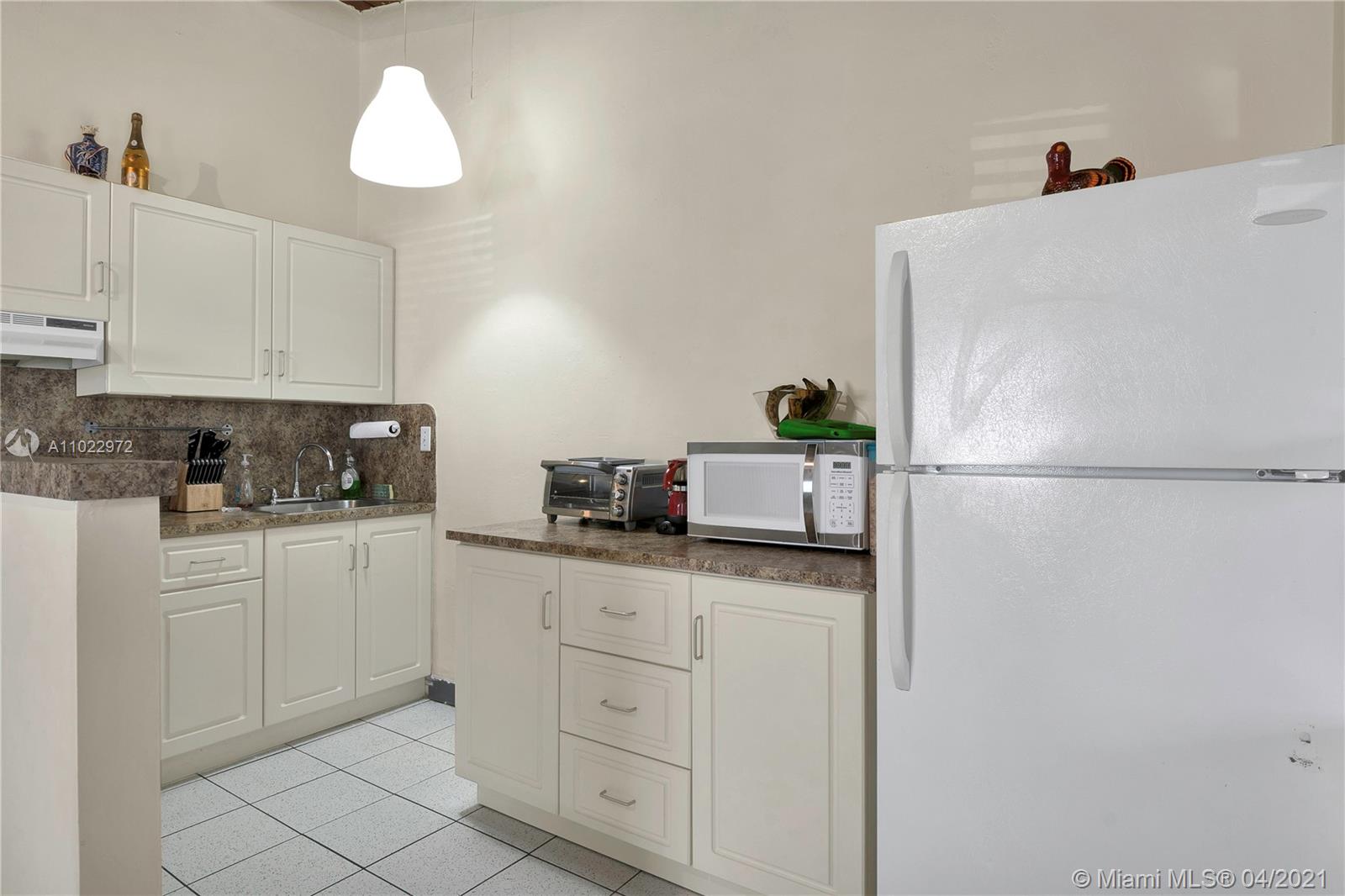 See details / sq. ft. $ 2021-04-05 0 Photo