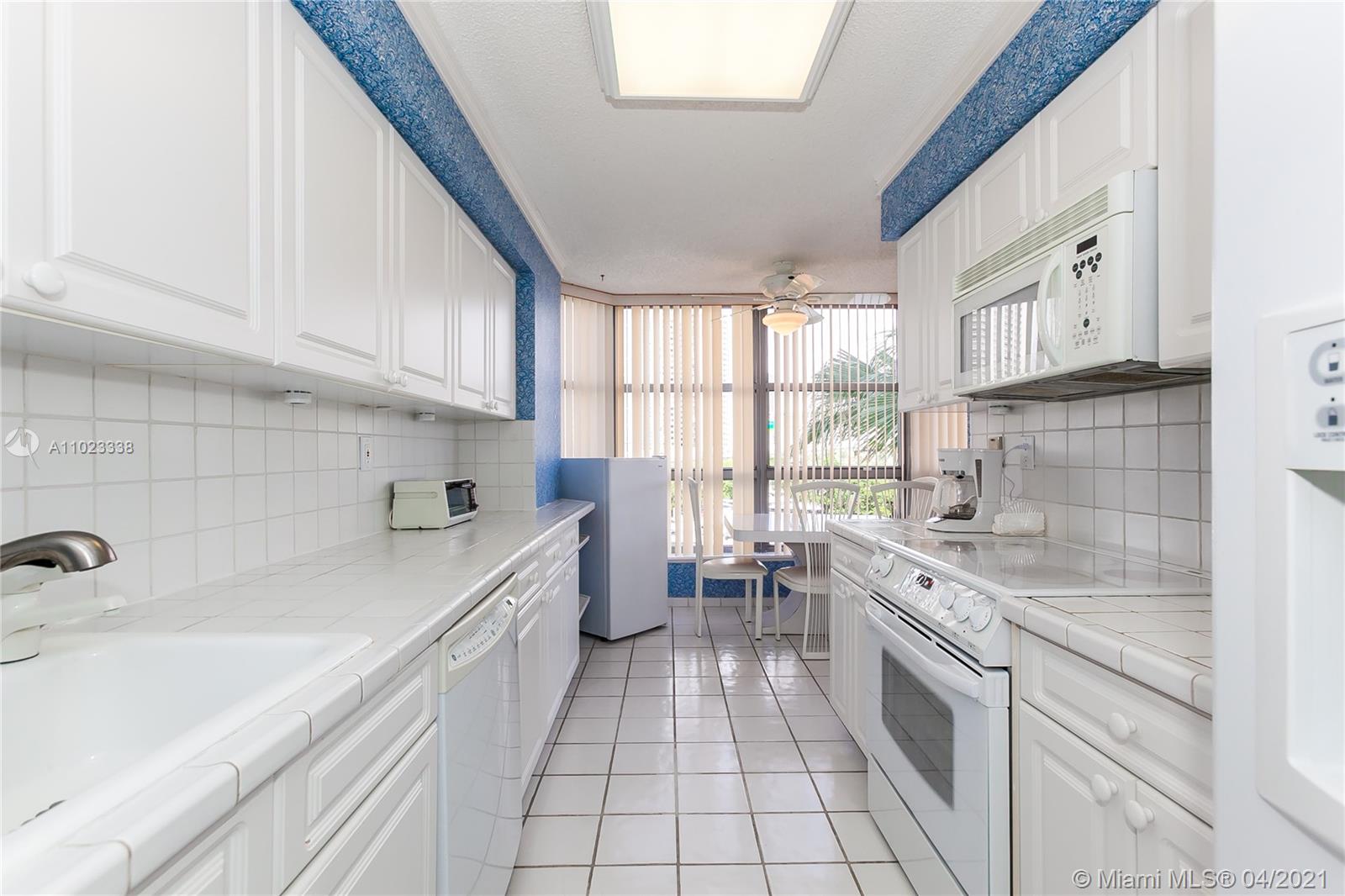 Photo of 3500 Mystic Pointe Dr #506, Aventura, Florida, 33180 -