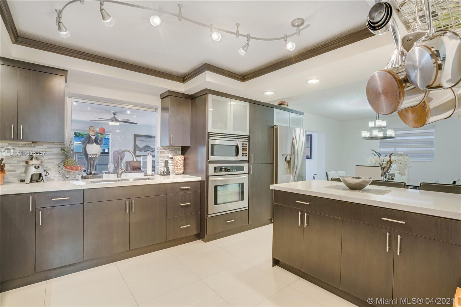See details 3 / 2 2440 sq. ft. $ 2021-04-05 0 Photo