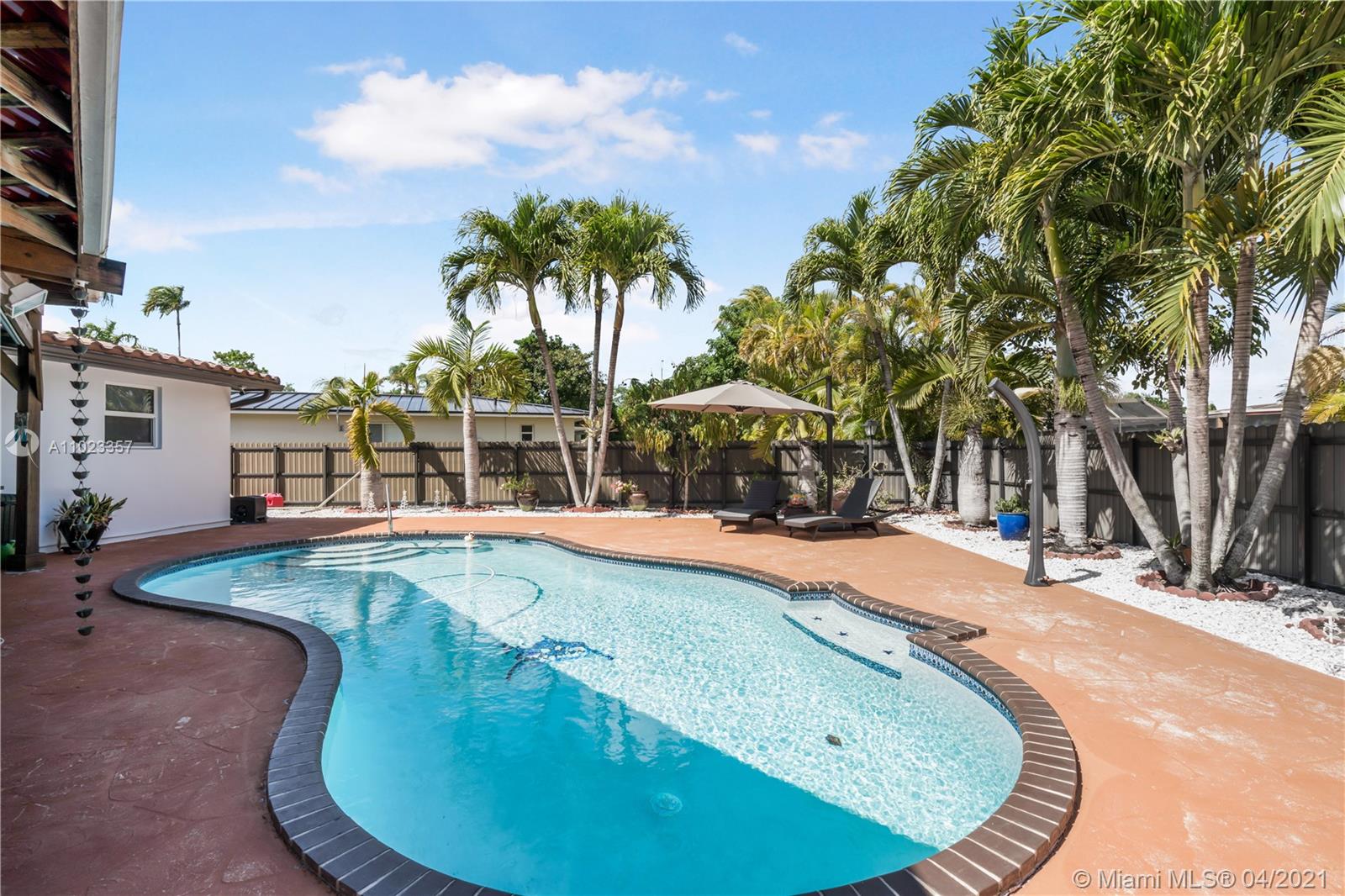 See details 3 / 2 2440 sq. ft. $ 2021-04-05 0 Photo