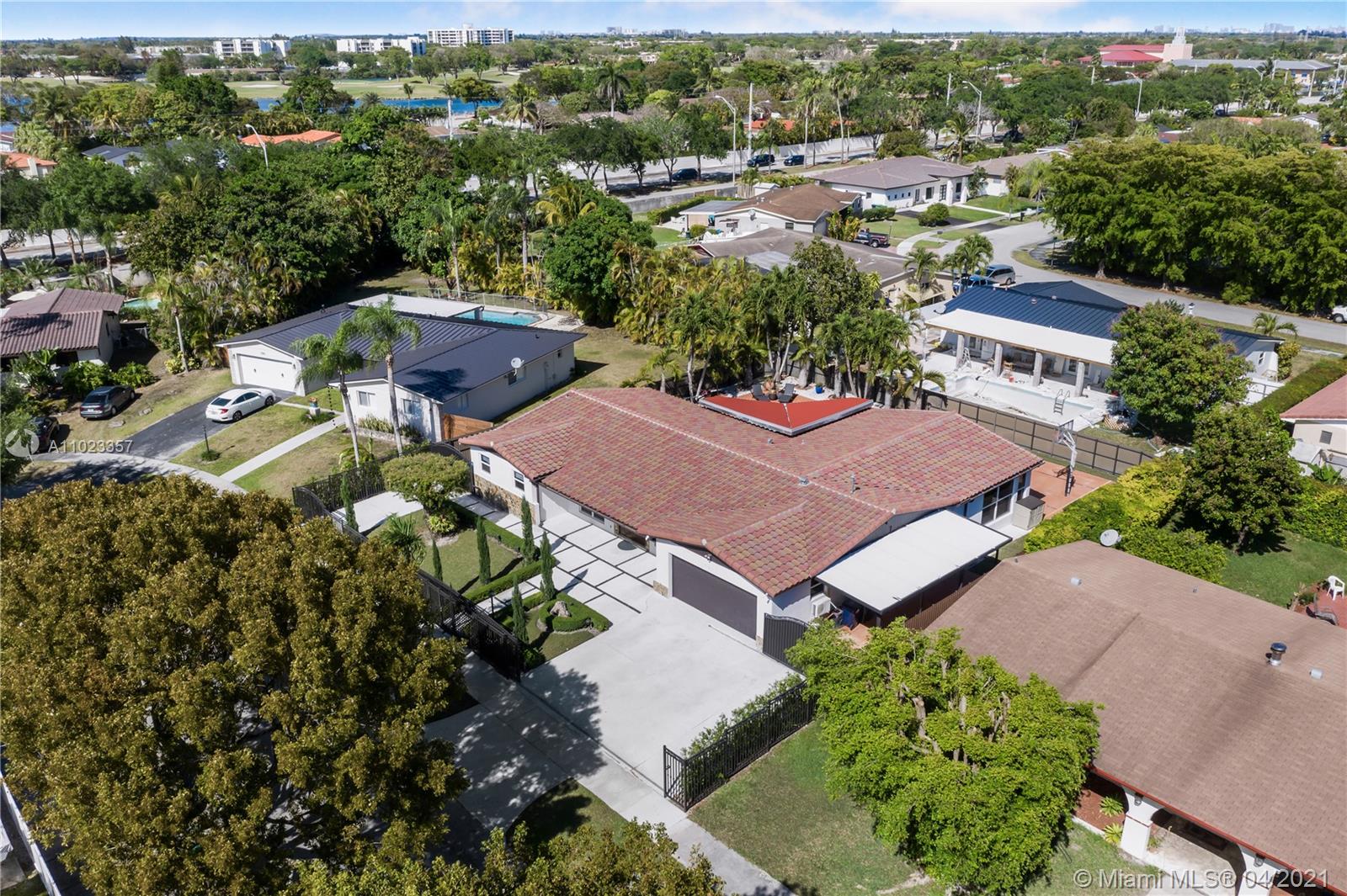See details 3 / 2 2440 sq. ft. $ 2021-04-05 0 Photo