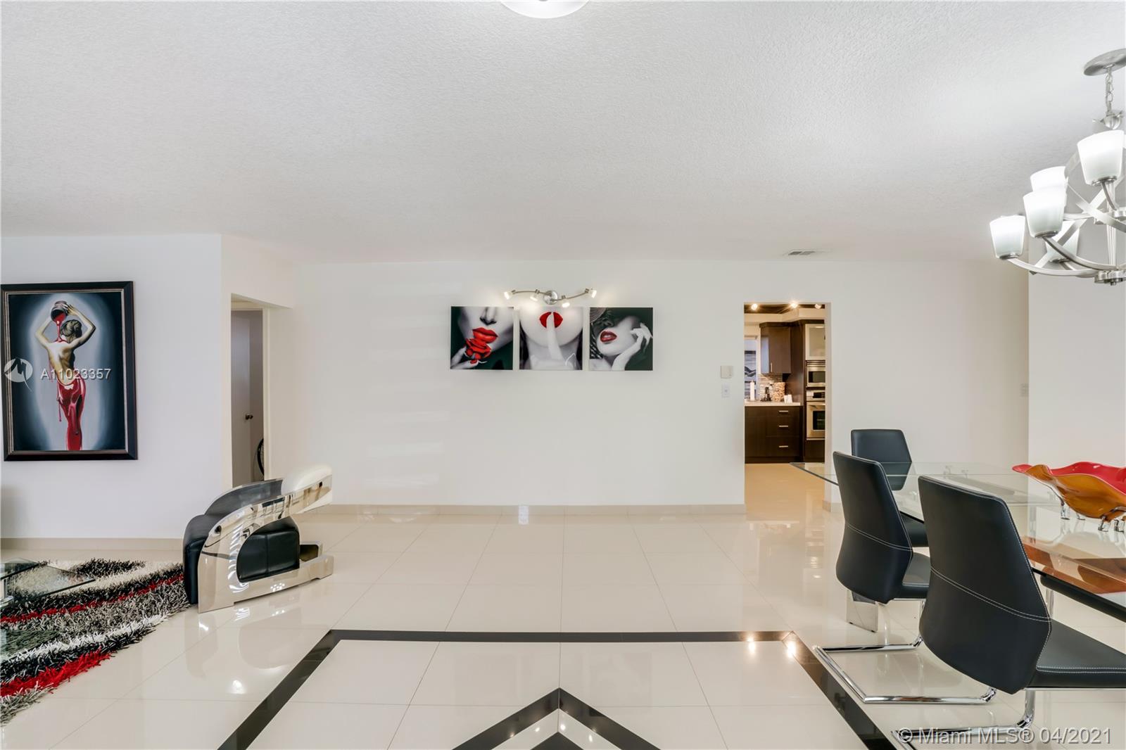 See details 3 / 2 2440 sq. ft. $ 2021-04-05 0 Photo
