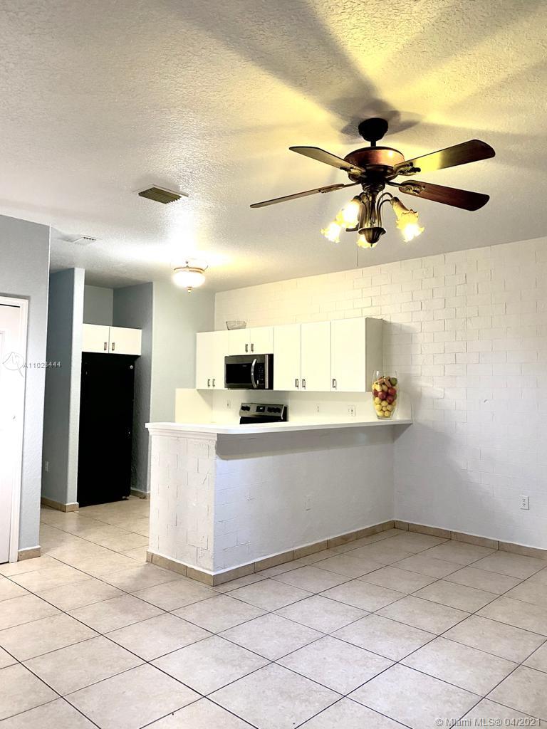 Ver detalles 4 / 3 1808 sq. ft. $ 2021-04-06 0 foto