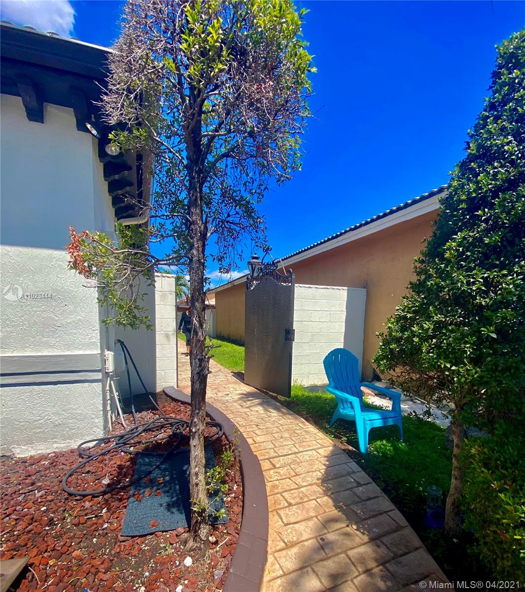 Ver detalles 4 / 3 1808 sq. ft. $ 2021-04-06 0 foto