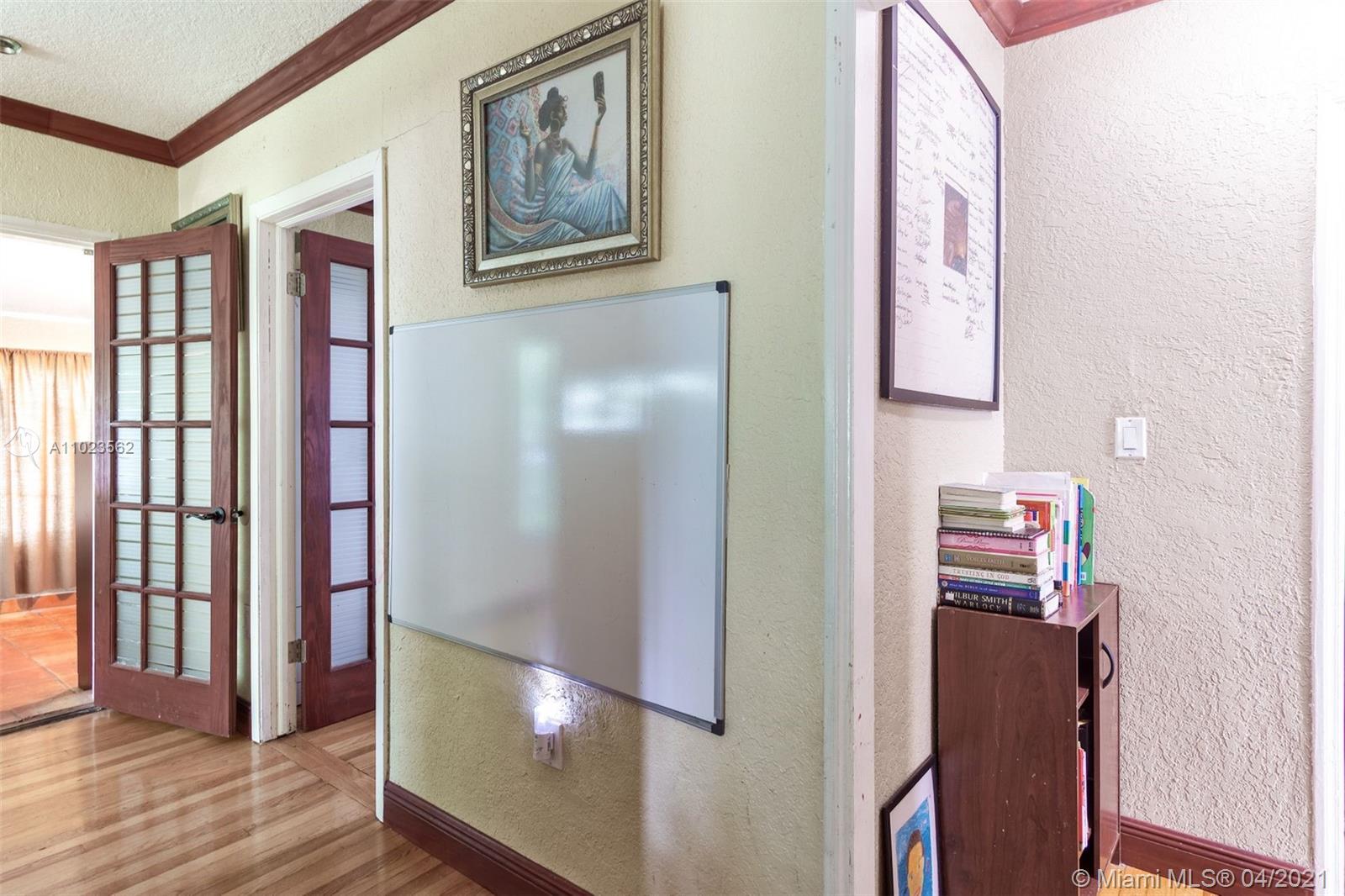 See details / 1618 sq. ft. $ 2021-04-06 0 Photo