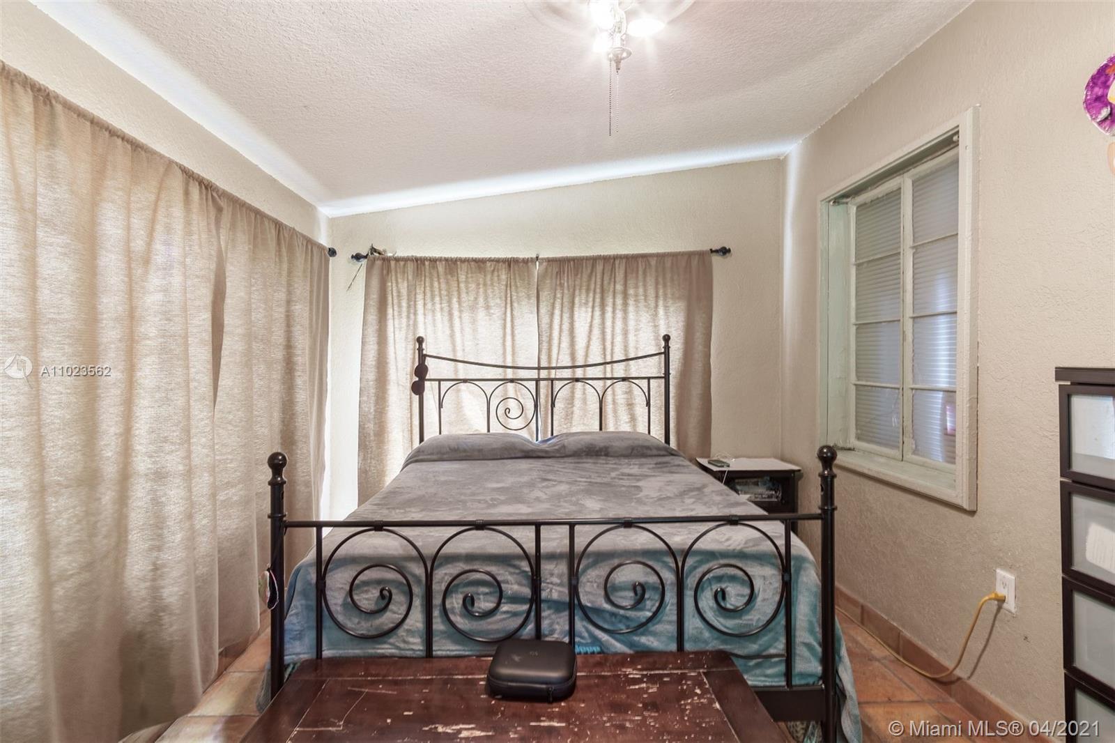 See details / 1618 sq. ft. $ 2021-04-06 0 Photo