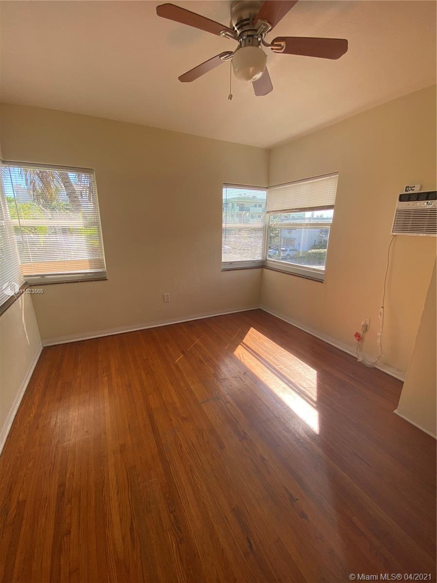 See details / 3123 sq. ft. $ 2021-04-15 0 Photo