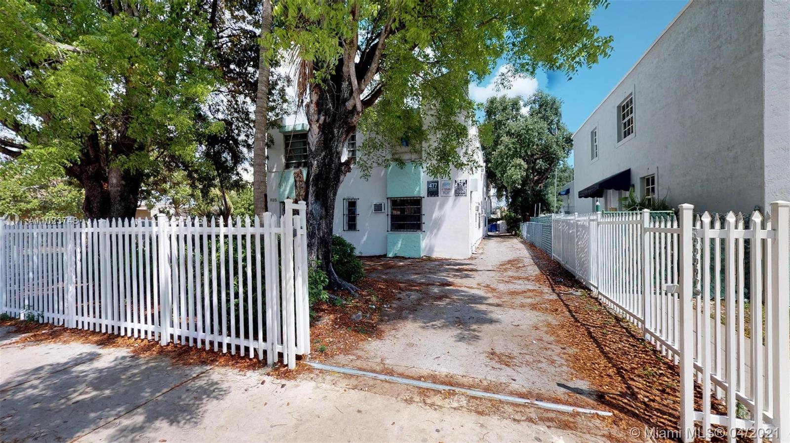 See details / 4192 sq. ft. $ 2021-04-06 0 Photo