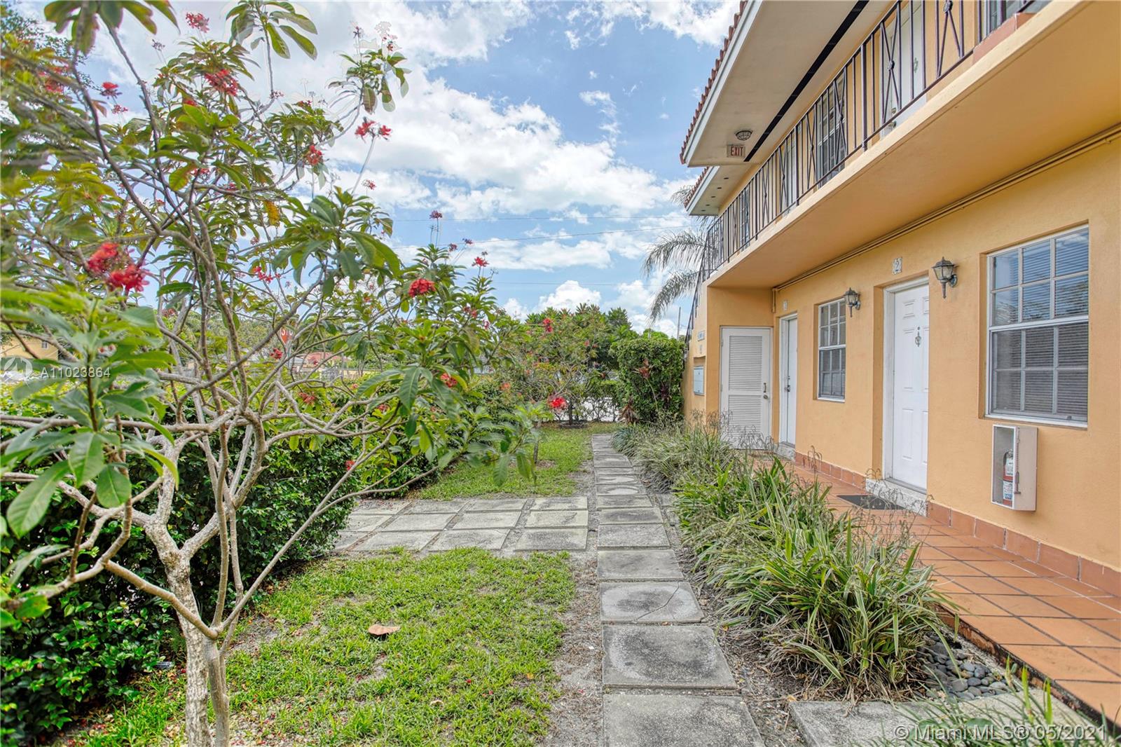 See details / sq. ft. $ 2021-04-30 0 Photo