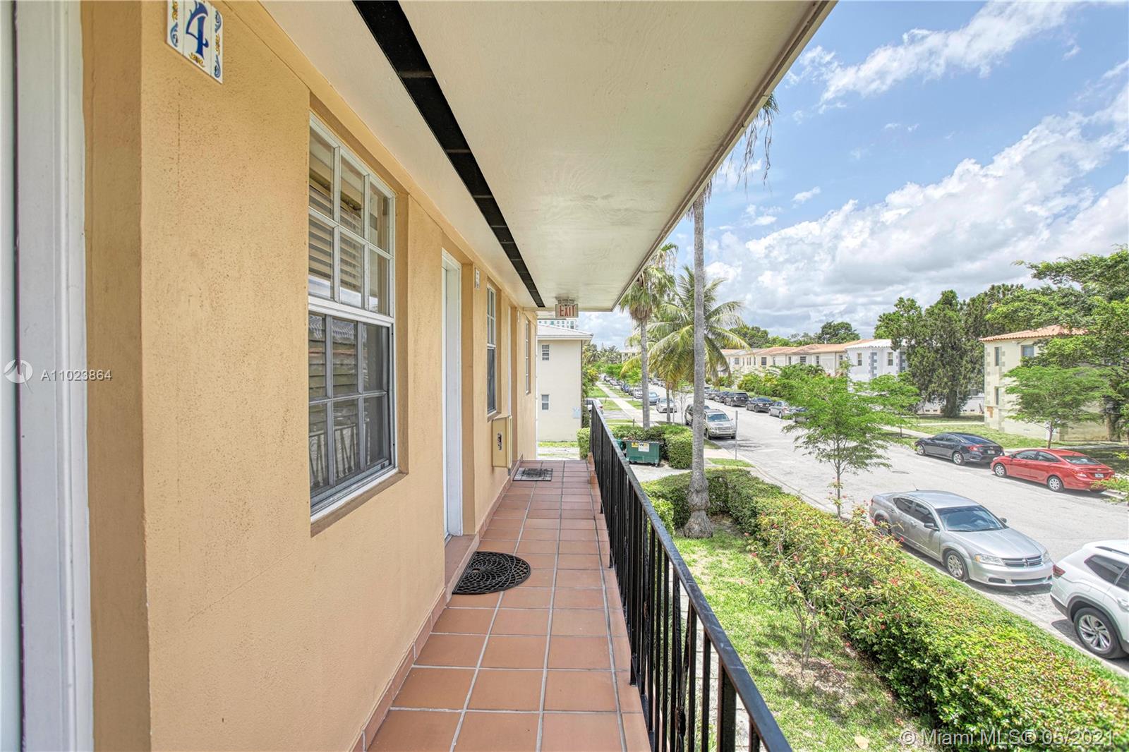 See details / sq. ft. $ 2021-04-30 0 Photo