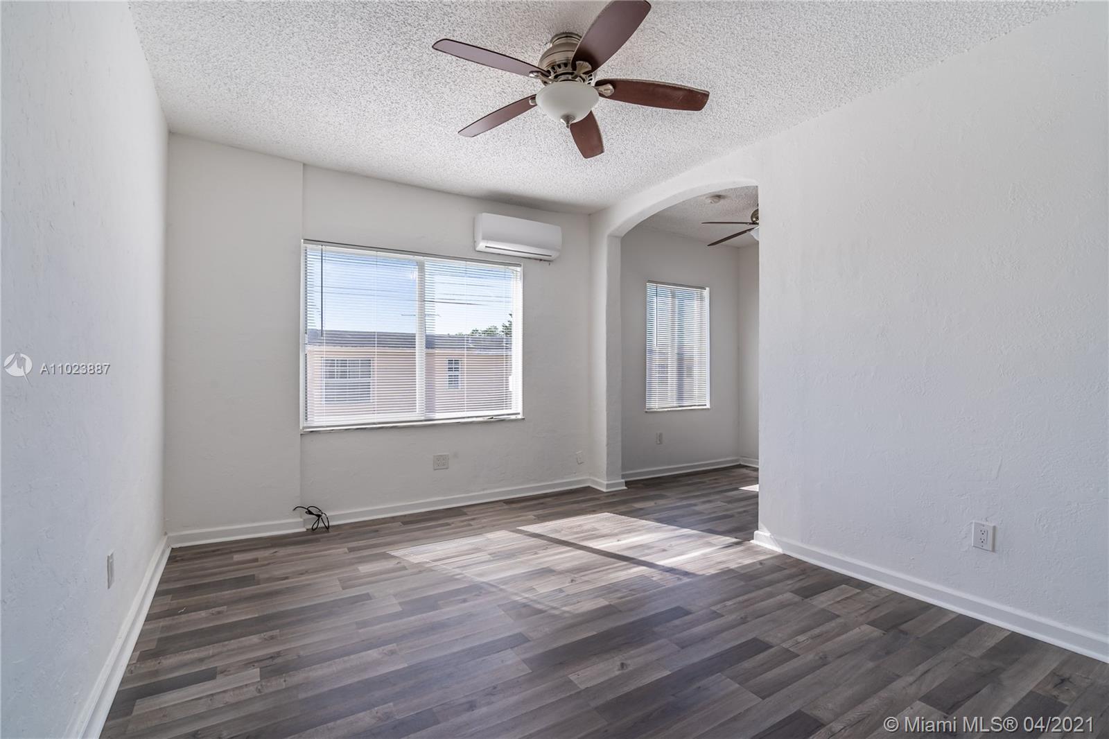 See details / 6240 sq. ft. $ 2021-04-14 0 Photo