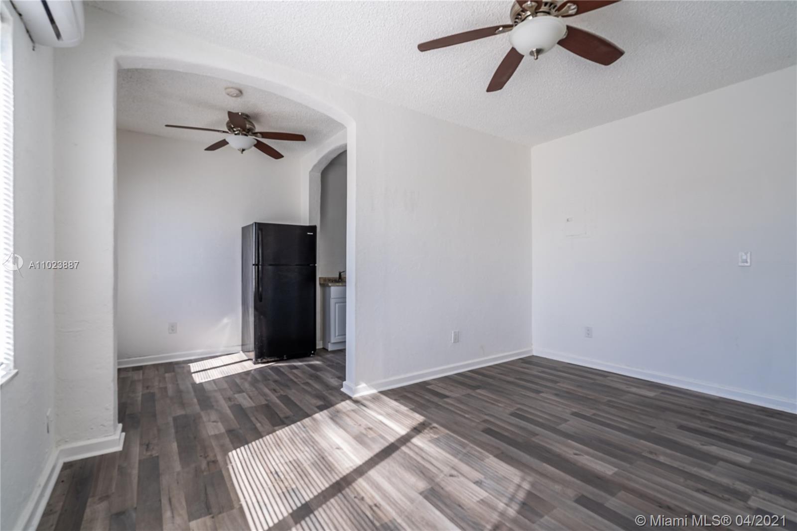 See details / 6240 sq. ft. $ 2021-04-14 0 Photo