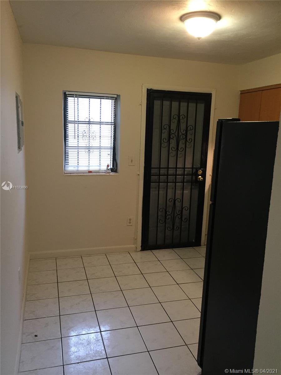 See details / 1430 sq. ft. $ 2021-04-06 0 Photo