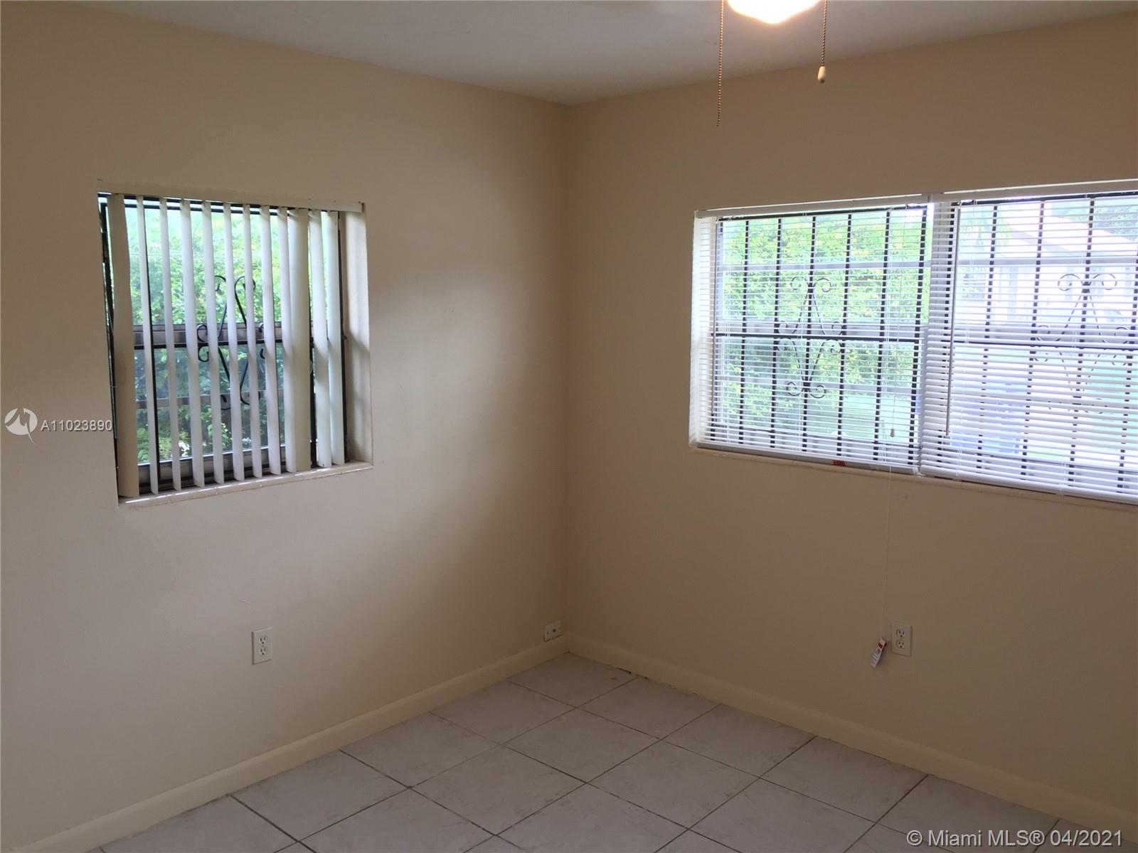 See details / 1430 sq. ft. $ 2021-04-06 0 Photo