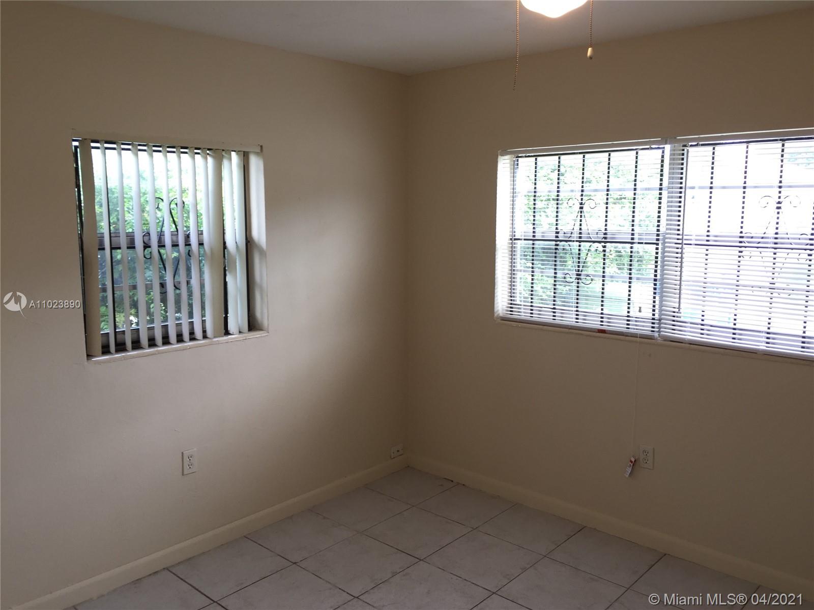 See details / 1430 sq. ft. $ 2021-04-06 0 Photo