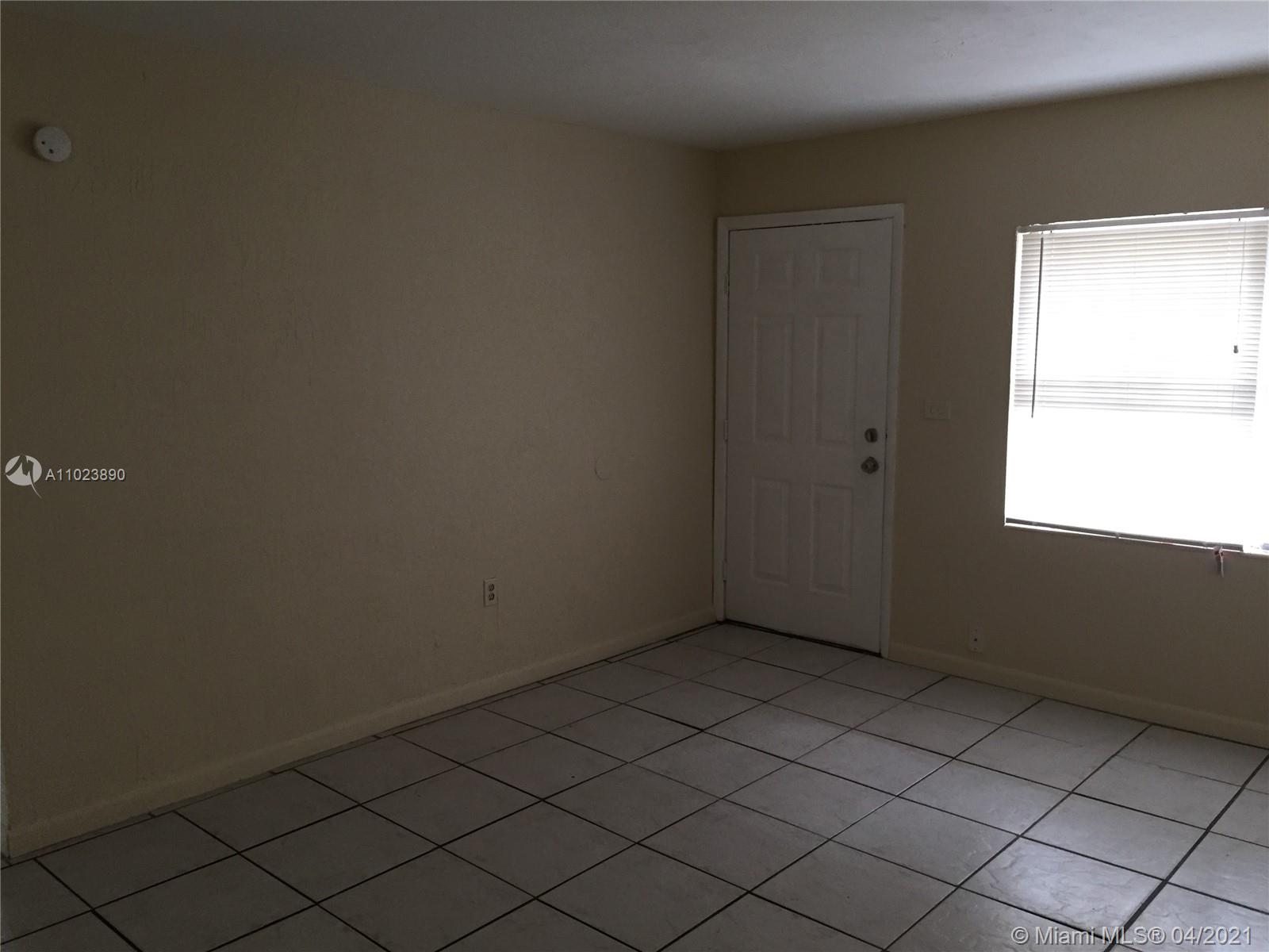 See details / 1430 sq. ft. $ 2021-04-06 0 Photo