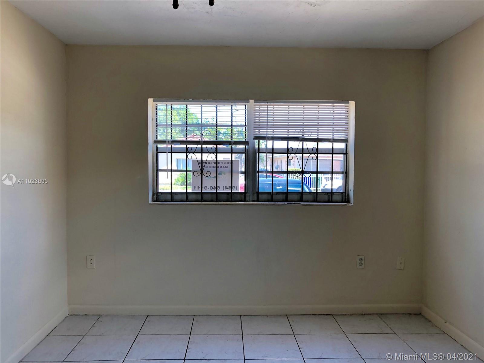 See details / 1430 sq. ft. $ 2021-04-06 0 Photo