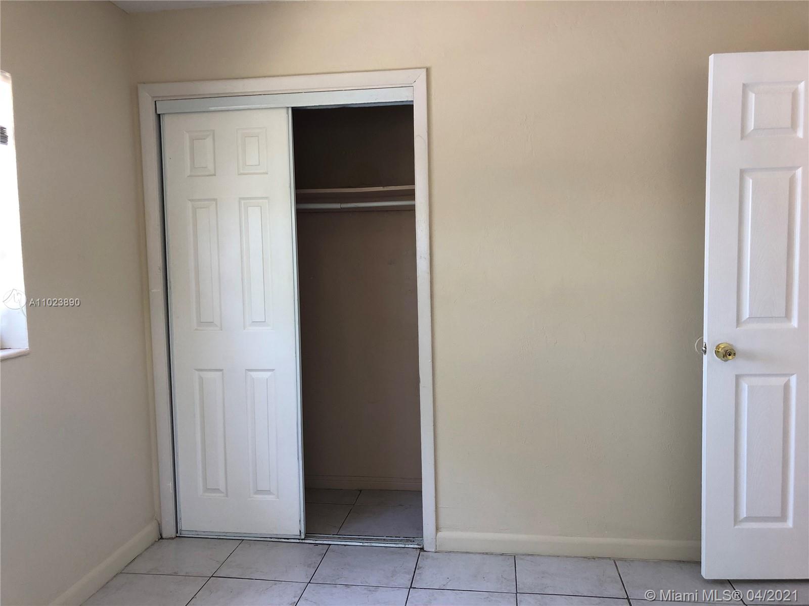 See details / 1430 sq. ft. $ 2021-04-06 0 Photo