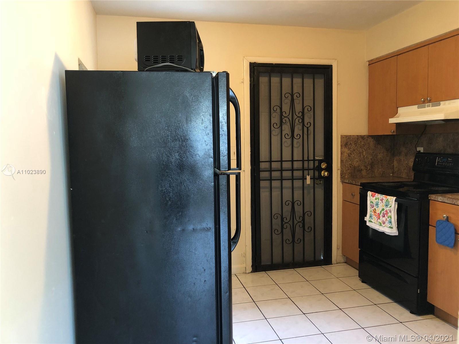 See details / 1430 sq. ft. $ 2021-04-06 0 Photo