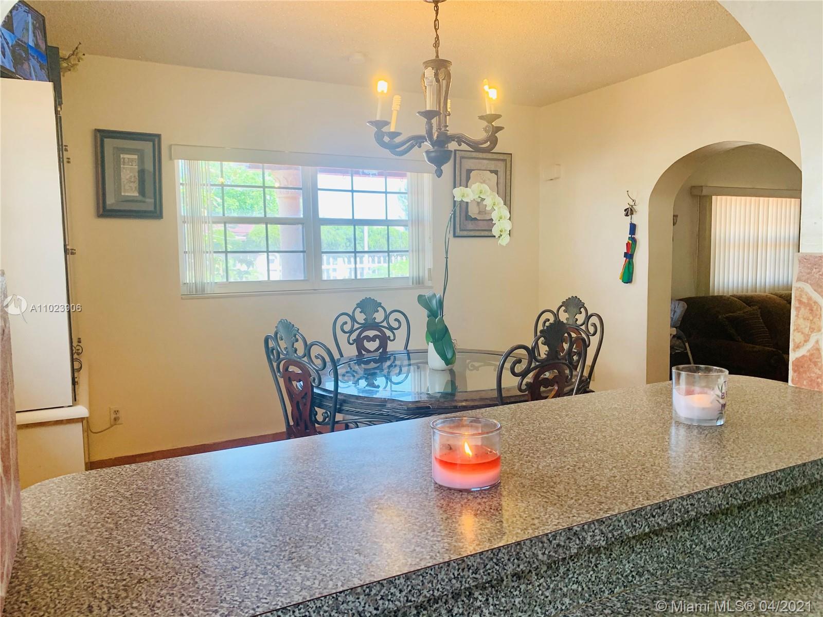 See details / 3427 sq. ft. $ 2021-04-06 0 Photo