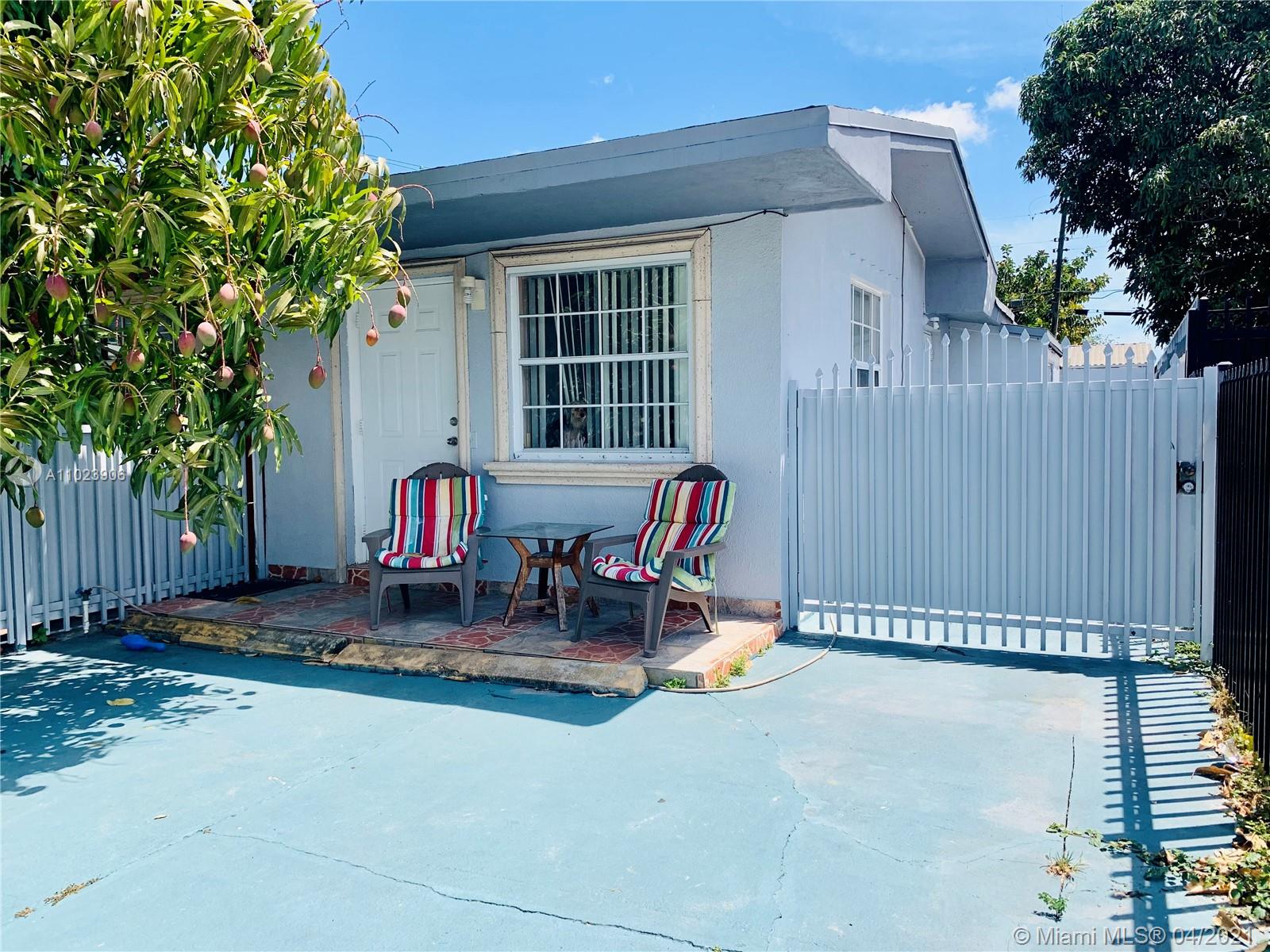See details / 3427 sq. ft. $ 2021-04-06 0 Photo